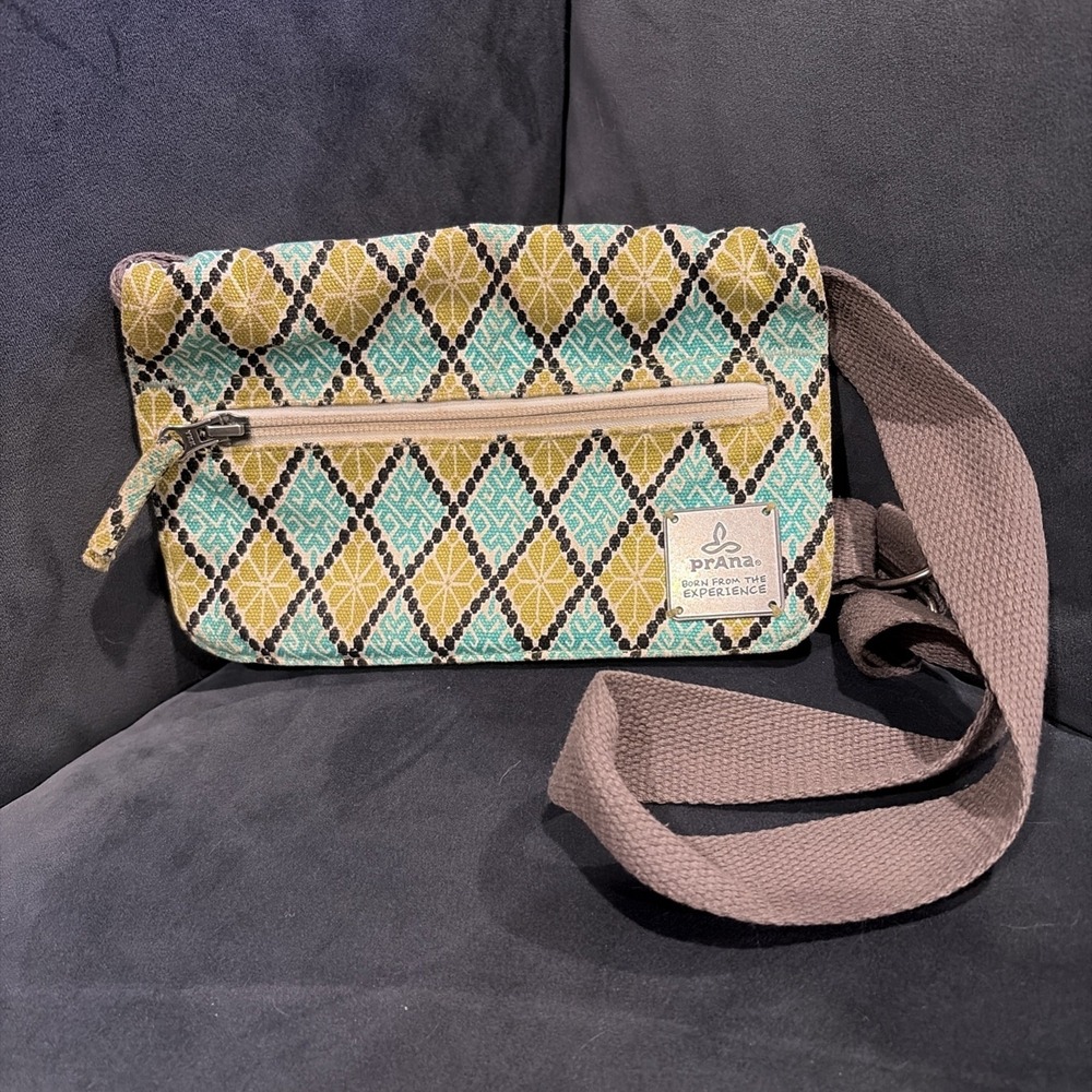 Prana The Little Seed Hip Pack / Crossbody Purse - Boho, Gorpcore, Retro Org $40